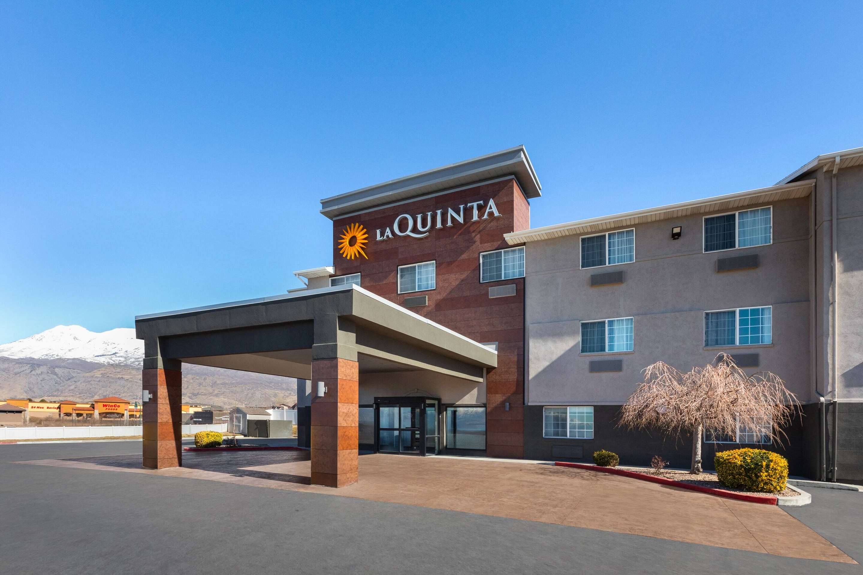 Exterior | La Quinta Inn & Suites by Wyndham North Orem