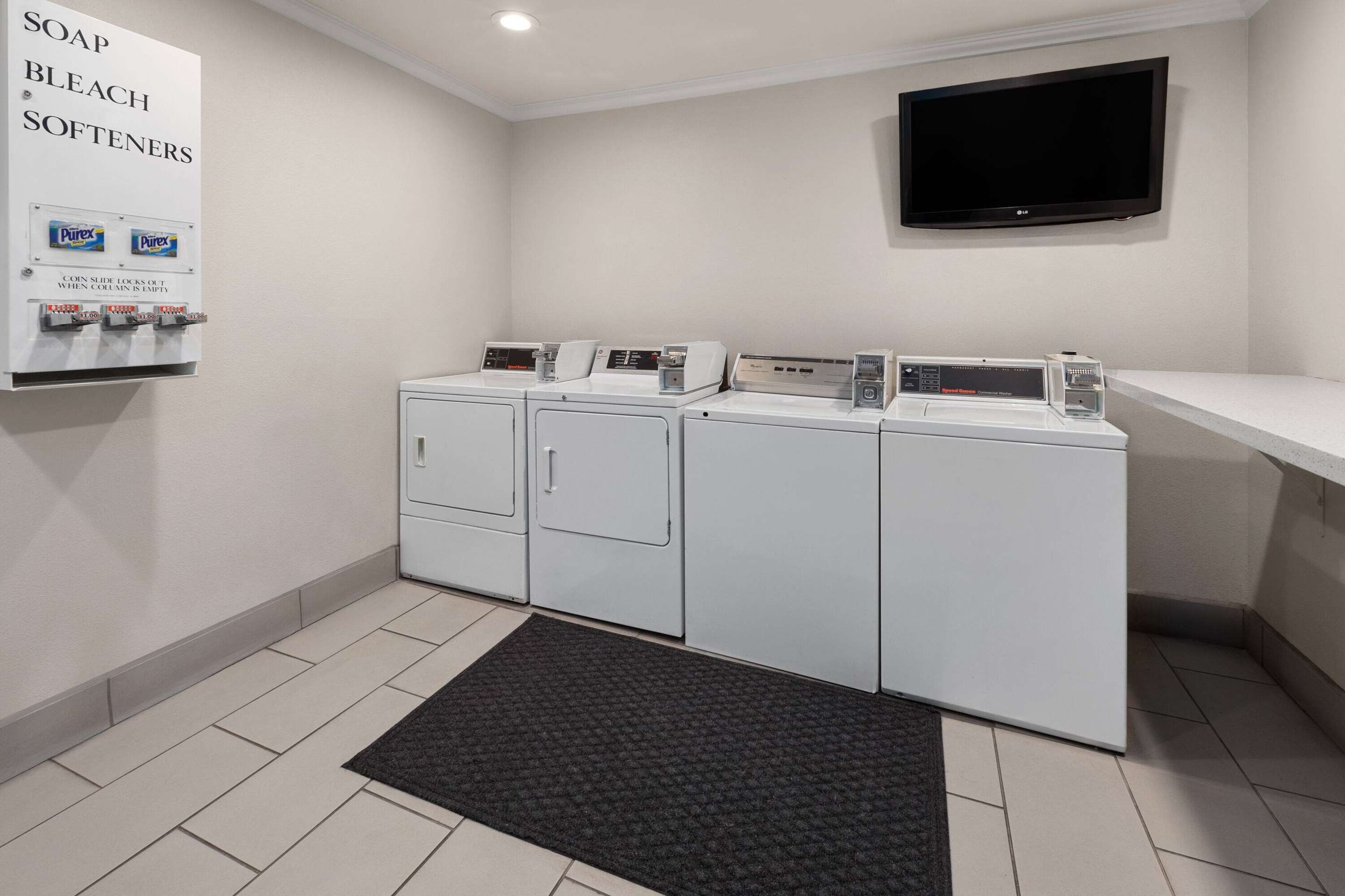 Laundry | La Quinta Inn & Suites by Wyndham North Orem