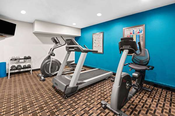 Fitness/ Exercise Room - La Quinta Inn Northwest Downtown Portland
