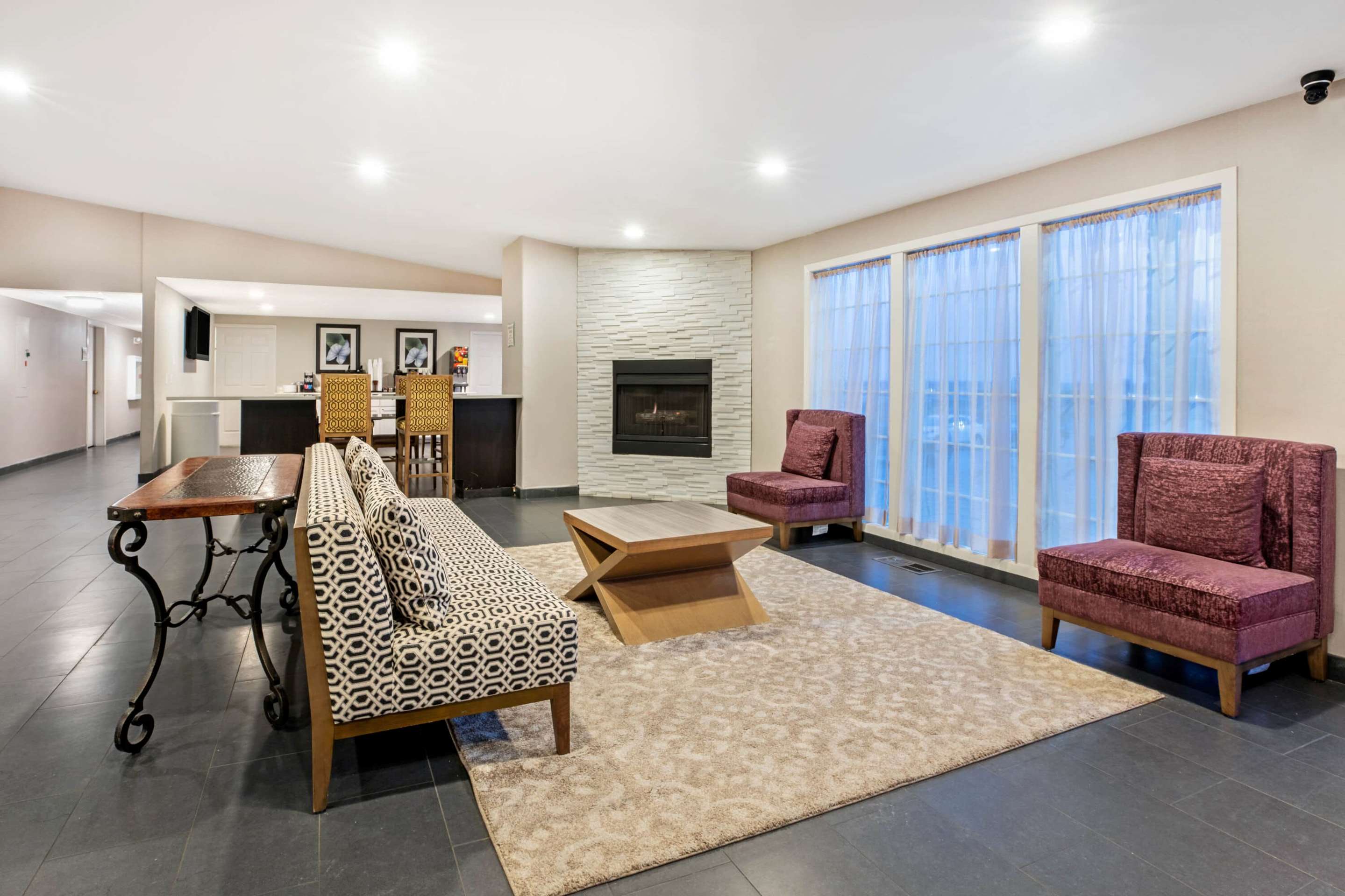 Lobby | La Quinta Inn by Wyndham Caldwell