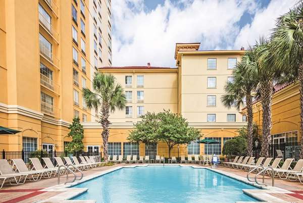 Pool - La Quinta Inn & Suites Convention Center San Antonio - I-37, Exit 141