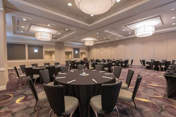  - La Quinta Inn & Suites Convention Center San Antonio - I-37, Exit 141