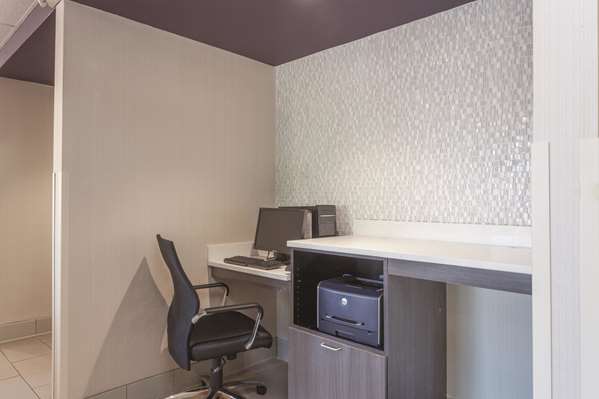 Conference Area - La Quinta Inn & Suites Jackson Airport Pearl - I-20, Exit 48