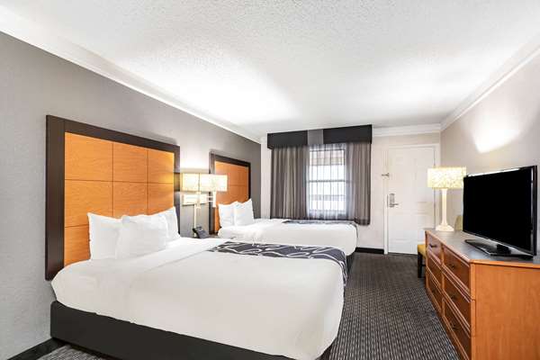  - Travelodge Airport El Paso - I-10, Exit 24