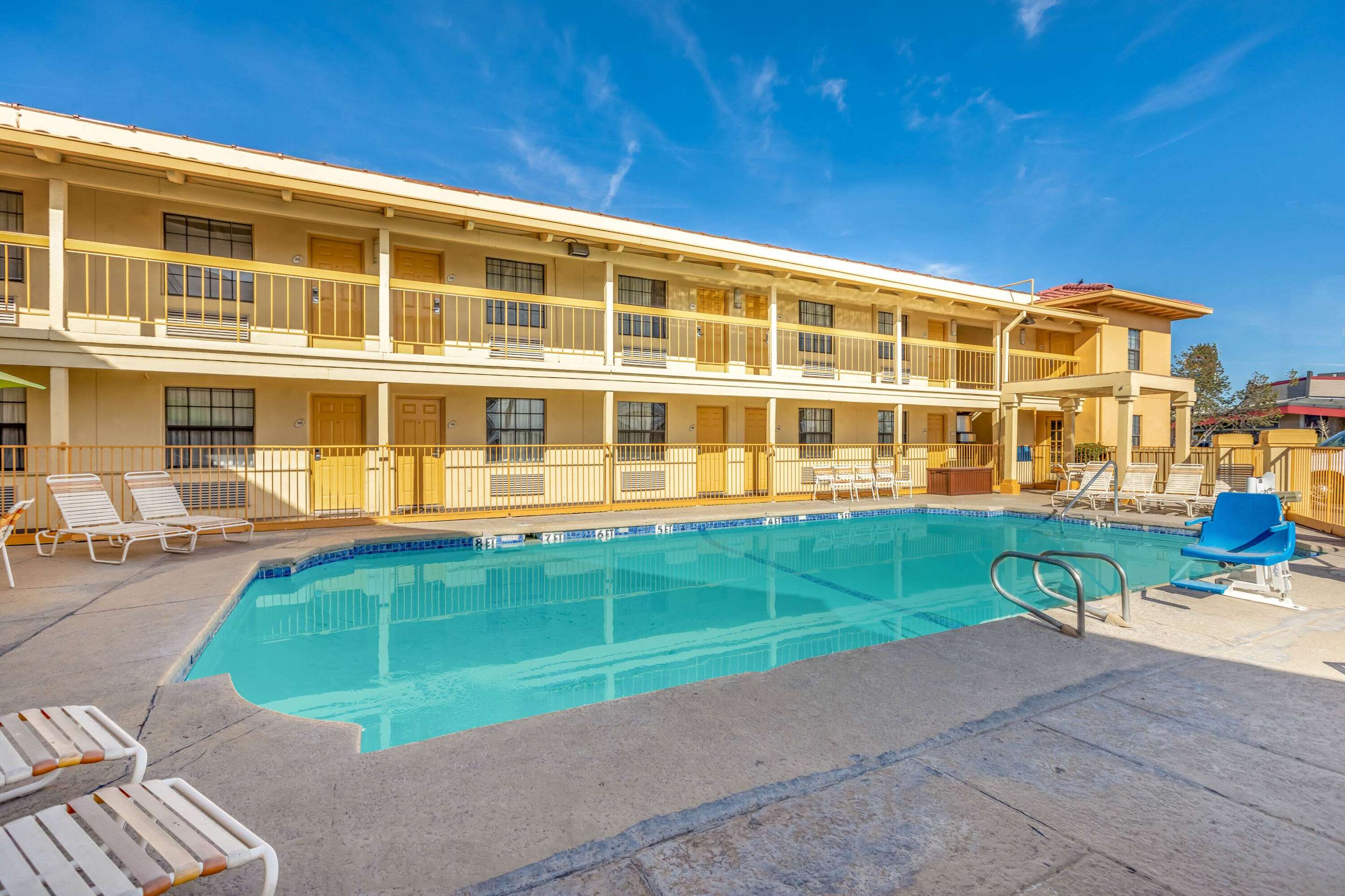 Pool | Travelodge by Wyndham El Paso - Airport