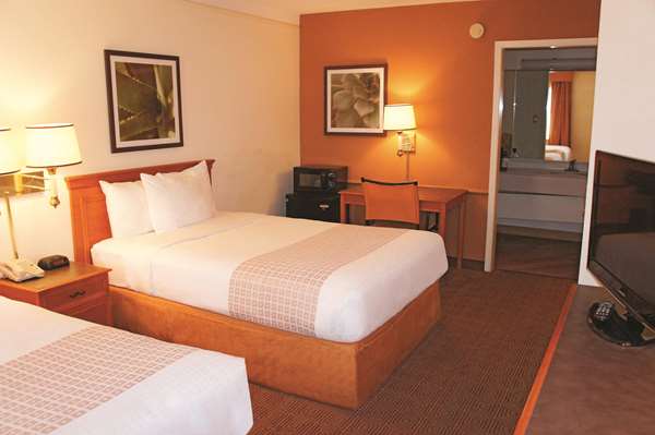  - Baymont Inn & Suites South Park San Antonio - I-35, Exit 150B