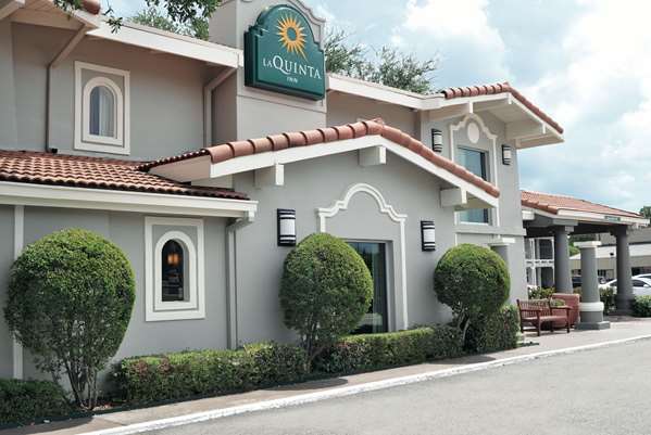 Exterior view - La Quinta Inn Uptown Dallas