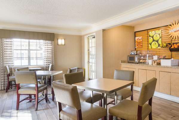  - La Quinta Inn Cherry Creek Denver - I-25, Exit 204