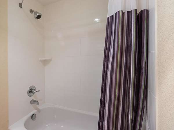  - La Quinta Inn DFW Airport South Irving