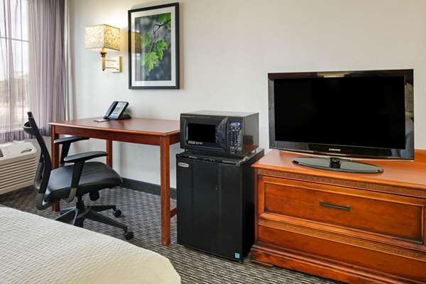  - La Quinta Inn DFW Airport South Irving