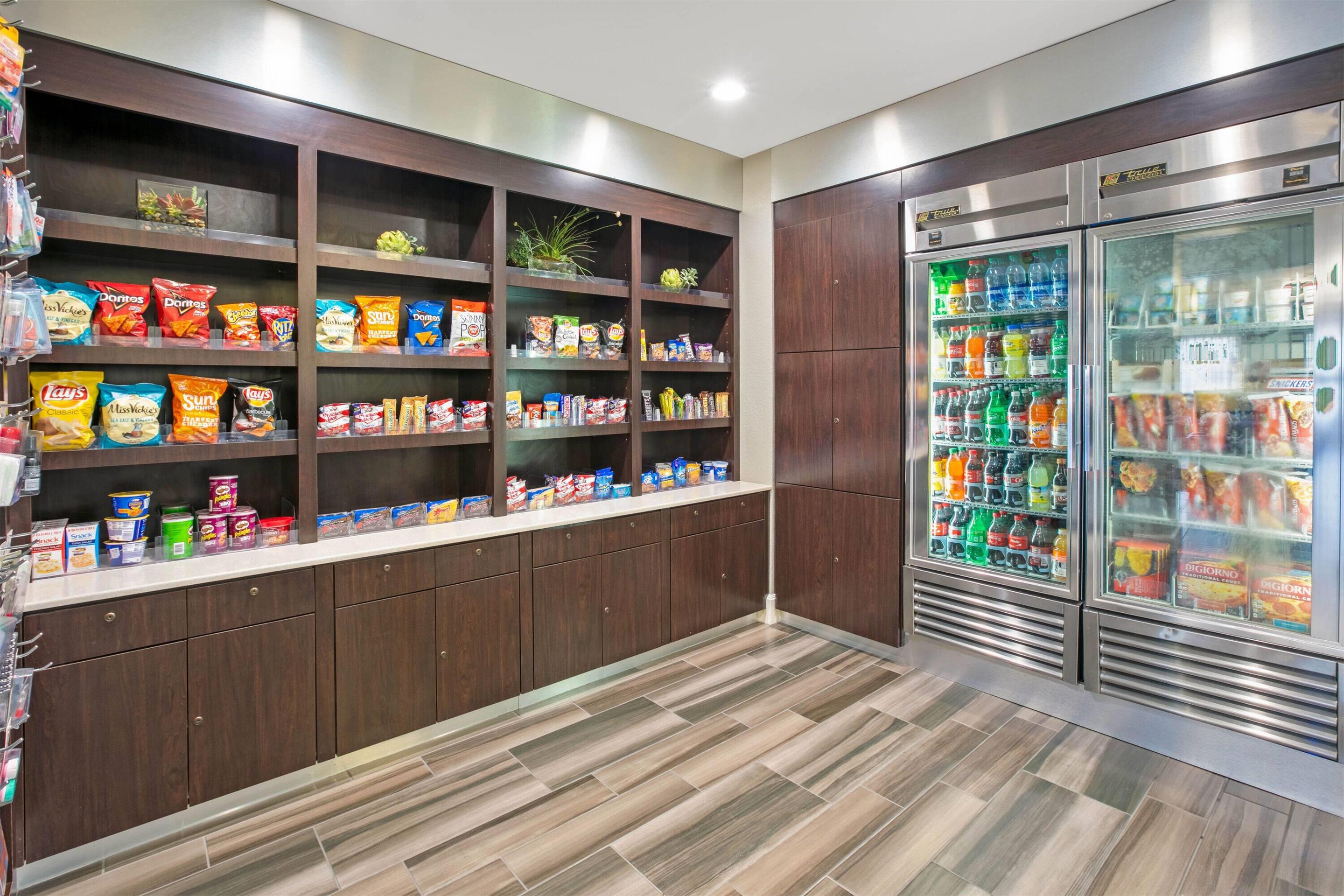 Property amenity | La Quinta by Wyndham DFW Airport South / Irving