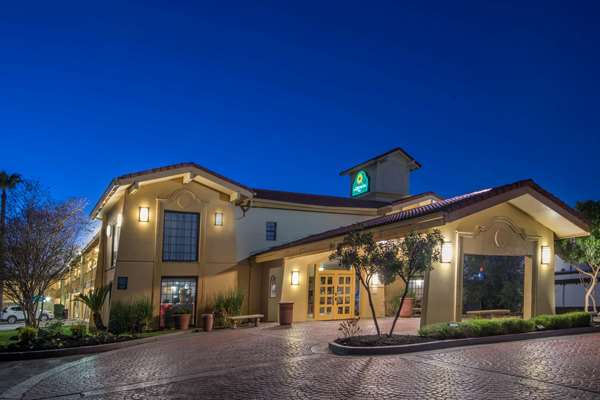 Exterior view - La Quinta Inn Lackland San Antonio
