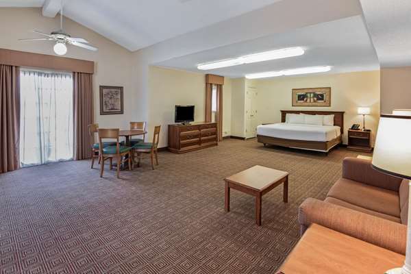 Suite - La Quinta Inn Lackland San Antonio
