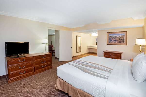 Suite - La Quinta Inn Lackland San Antonio