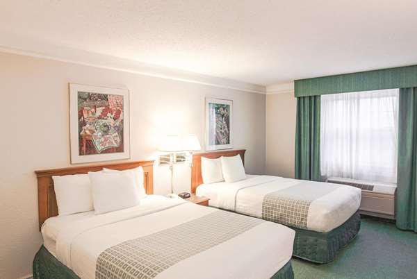  - La Quinta Inn IND Airport Indianapolis - I-70, Exit 75