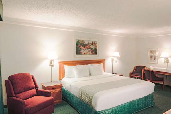  - La Quinta Inn IND Airport Indianapolis - I-70, Exit 75