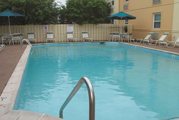Pool - La Quinta Inn IND Airport Indianapolis - I-70, Exit 75