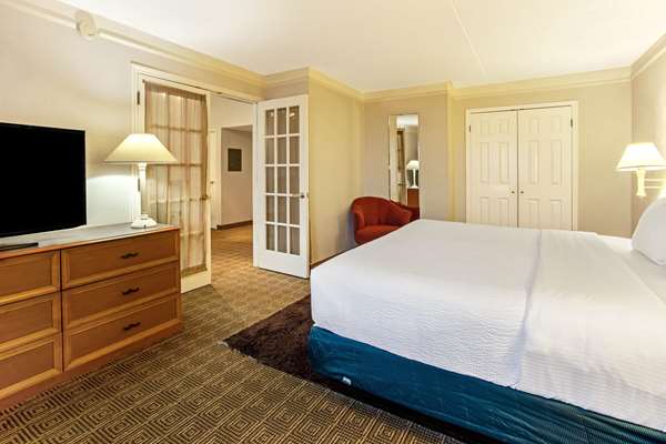 Suite - La Quinta Inn College Station