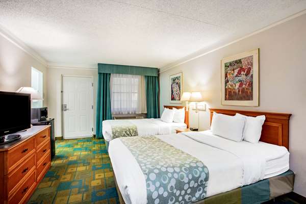  - Baymont Inn & Suites North Abilene - I-20, Exit 286C