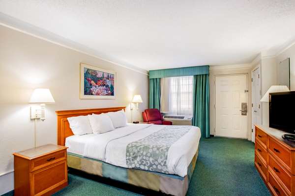  - Baymont Inn & Suites North Abilene - I-20, Exit 286C
