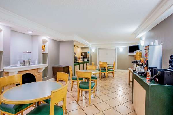  - Baymont Inn & Suites North Abilene - I-20, Exit 286C