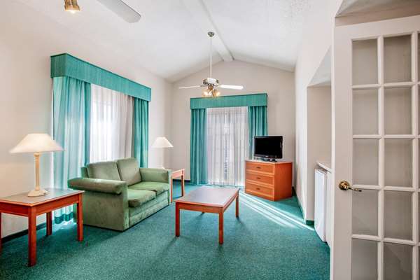 Suite - Baymont Inn & Suites North Abilene - I-20, Exit 286C