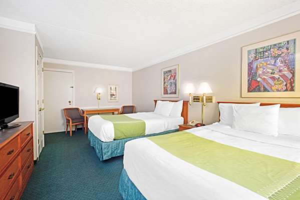  - La Quinta Inn Airport Reno - I-580, Exit 33