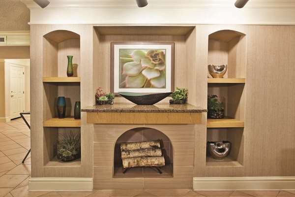  - Howard Johnson Hotel Northeast Columbus