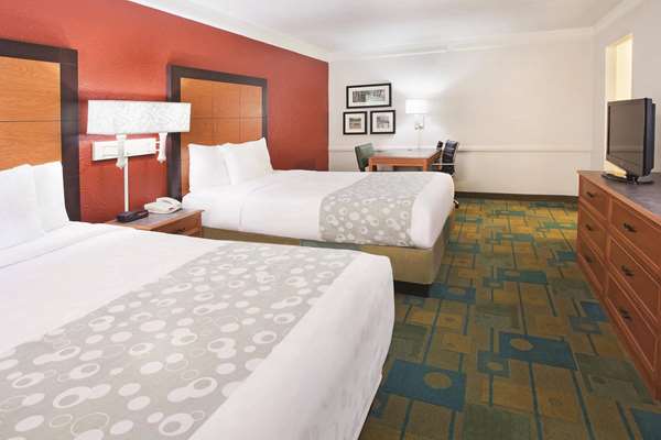 - Howard Johnson Hotel Northeast Columbus