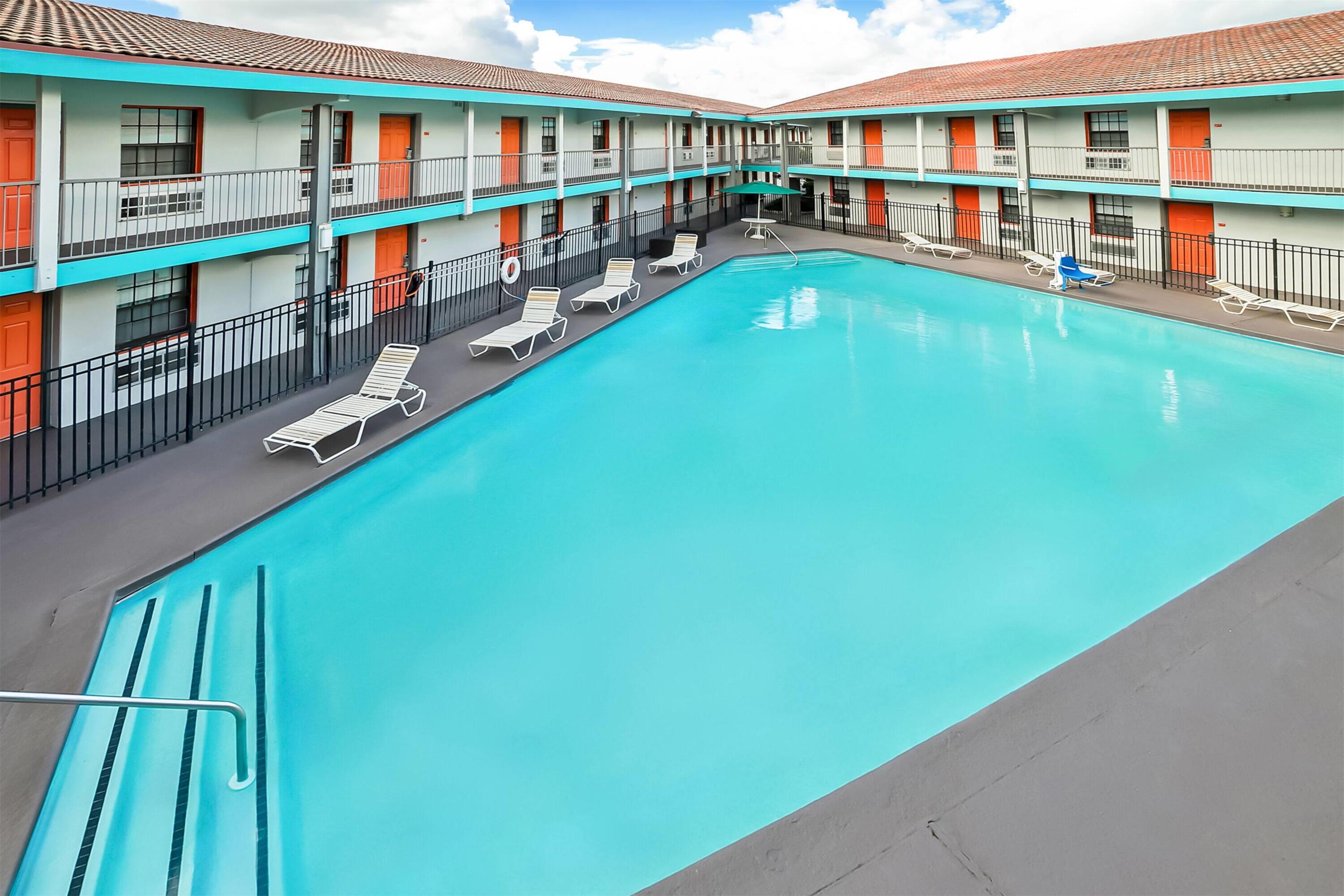 Pool - indoor | Howard Johnson by Wyndham Columbus Fort Benning