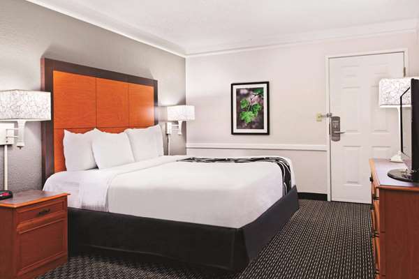  - La Quinta Inn Champaign - I-74, Exit 182