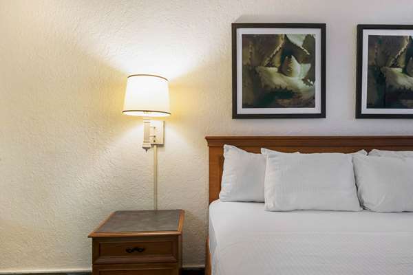  - La Quinta Inn Rittiman Road San Antonio - I-35 & I-410, Exit 164A
