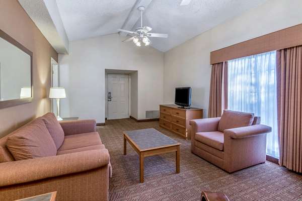 Suite - La Quinta Inn Rittiman Road San Antonio - I-35 & I-410, Exit 164A