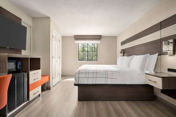  - La Quinta Inn Lexington - I-64 & I-75, Exit 115