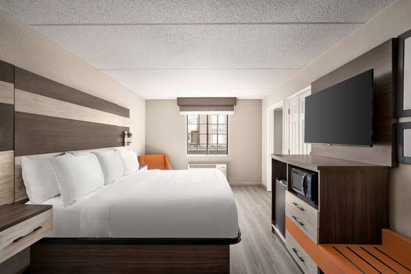  - La Quinta Inn Lexington - I-64 & I-75, Exit 115