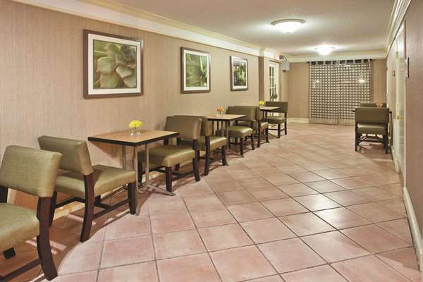  - La Quinta Inn Midtown Savannah