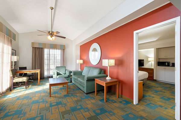 Suite - La Quinta Inn South Airport Tempe - I-10, Exit 153