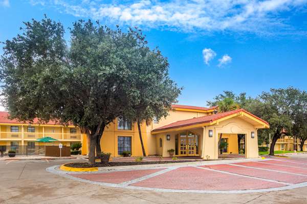 Exterior view - La Quinta Inn Eagle Pass