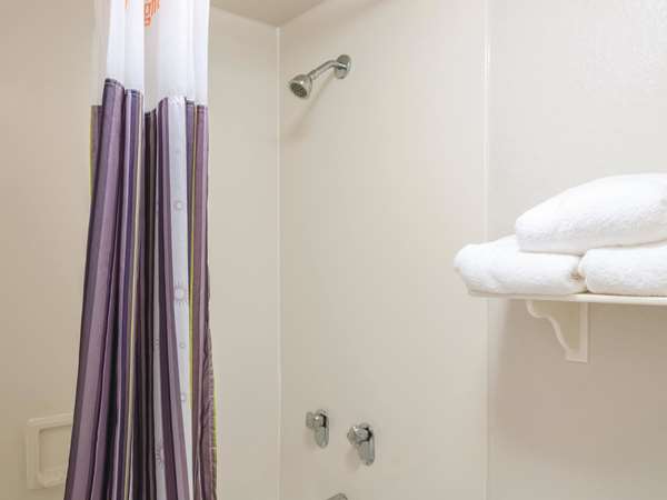  - La Quinta Inn Gretna