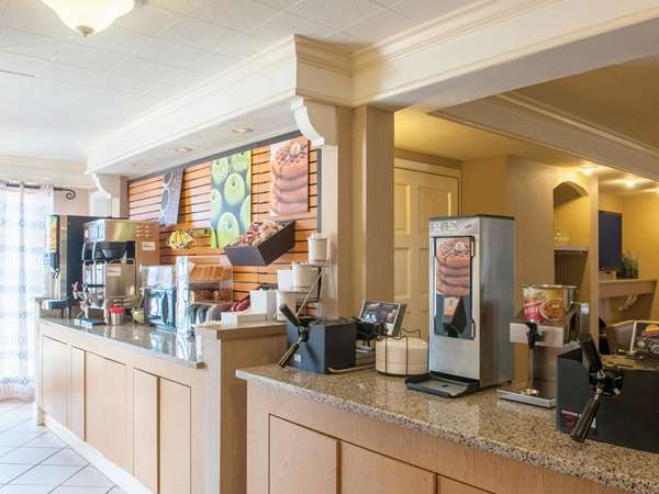  - La Quinta Inn Metairie - I-10, Exit 225