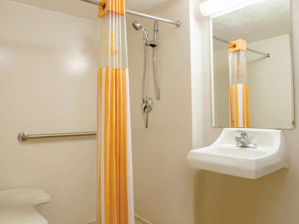  - La Quinta Inn Metairie - I-10, Exit 225
