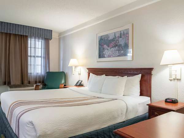  - La Quinta Inn Metairie - I-10, Exit 225