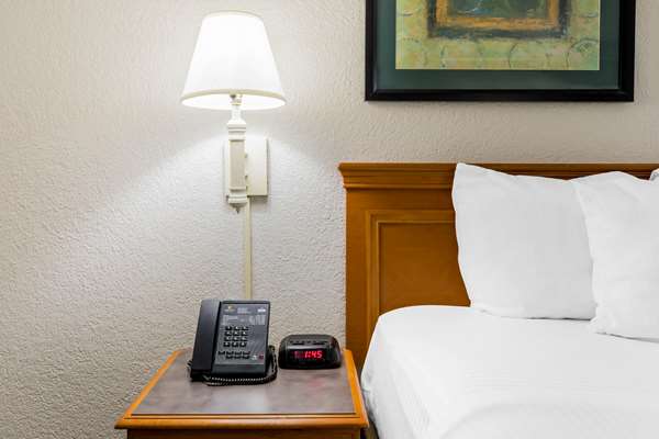  - La Quinta Inn Lufkin