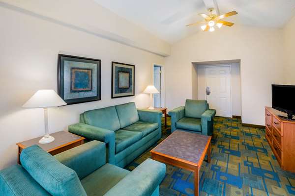 Suite - La Quinta Inn Lufkin