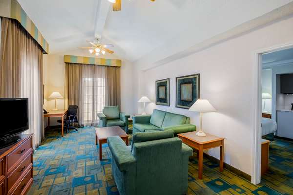 Suite - La Quinta Inn Lufkin