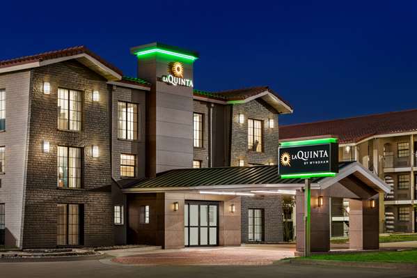 Exterior view - La Quinta Inn Temple