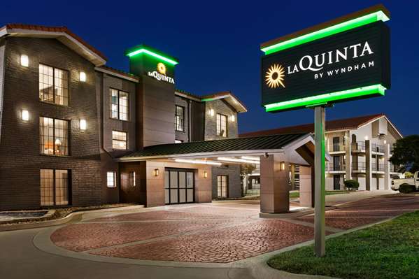 Exterior view - La Quinta Inn Temple