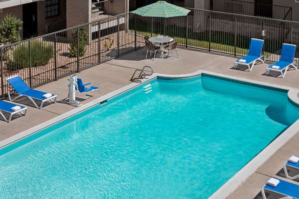 Pool - La Quinta Inn Temple