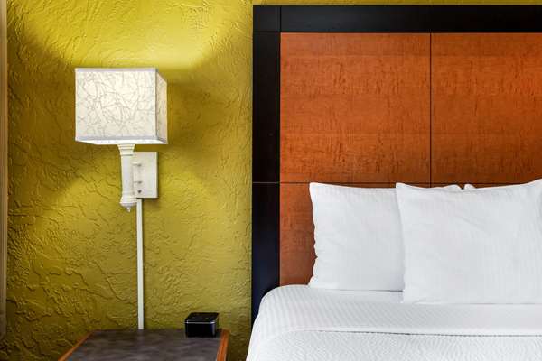  - La Quinta Inn Tampa