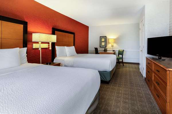  - La Quinta Inn Tampa